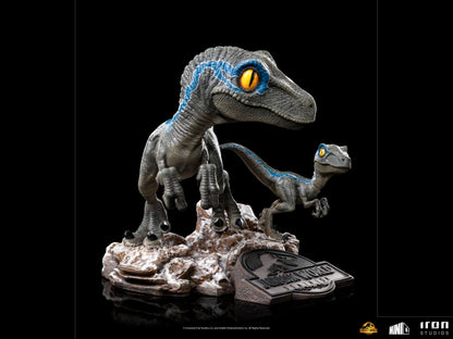 Jurassic World Dominion Mini Co. PVC Figure Blue and Beta 13 cm