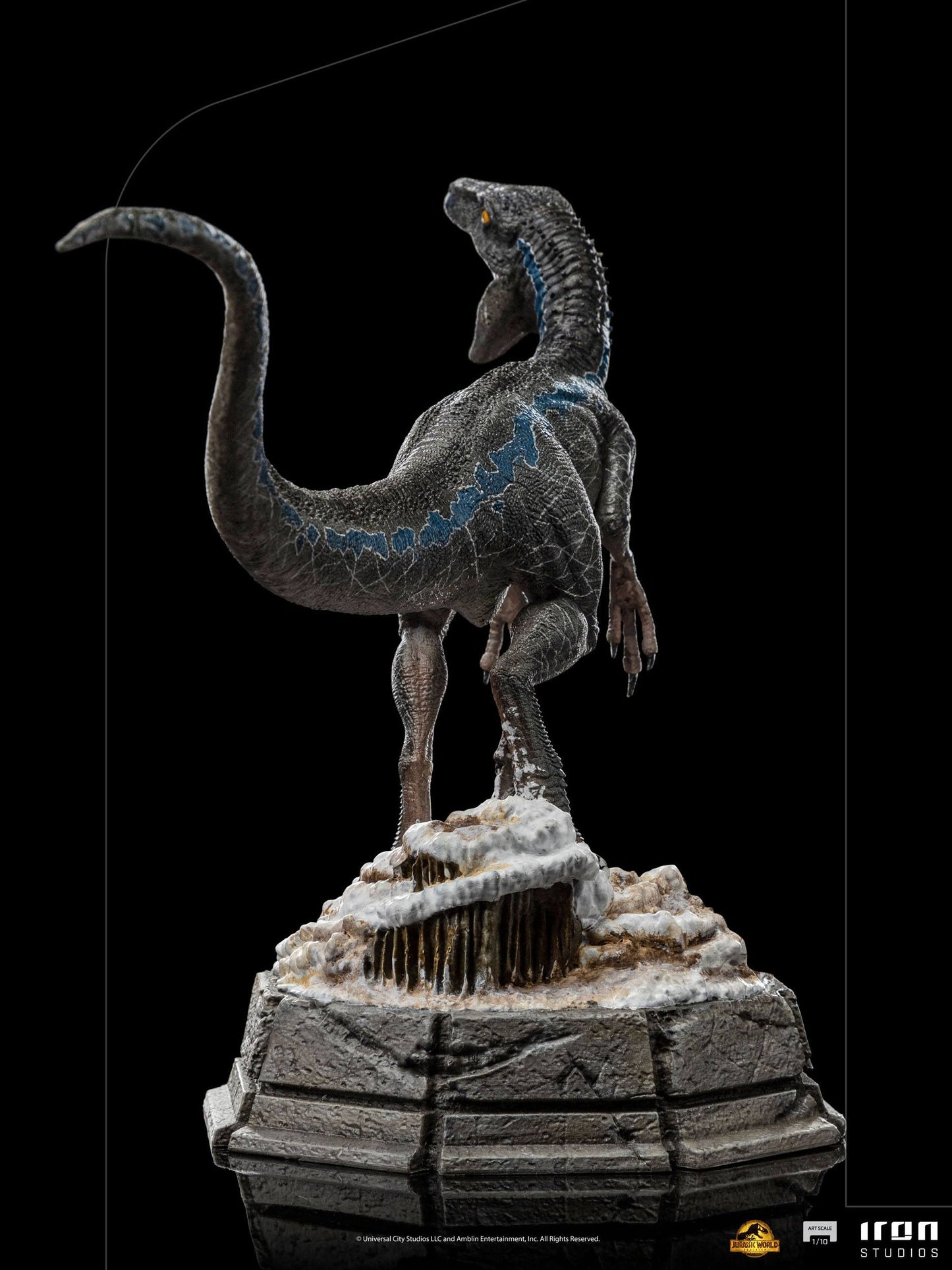 Jurassic World Dominion Art Scale Statue 1/10 Blue 19 cm