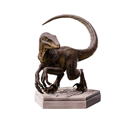 Jurassic World Icons Statue Velociraptor C 7 cm