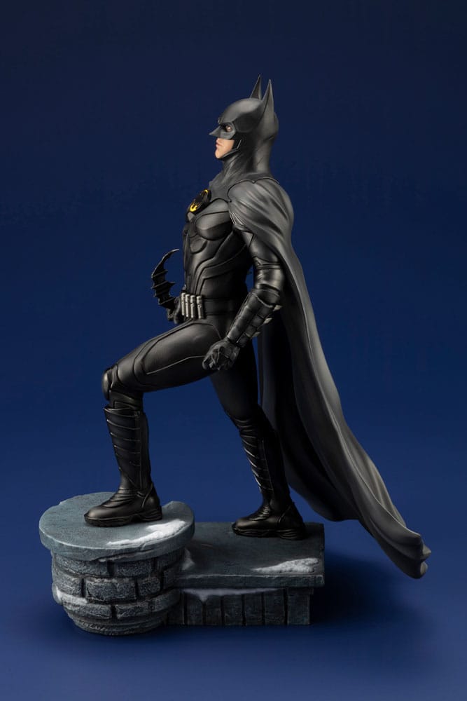 DC Comics ARTFX PVC Statue 1/6 The Flash Movie Batman 34 cm