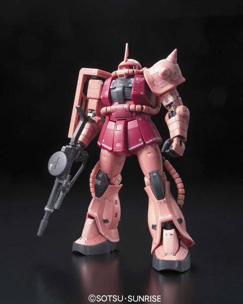 Gundam REAL GRADE RG Model Kit  Zaku MS-06S 1/144 Bandai