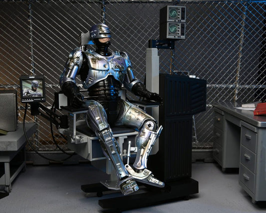 Robocop Action Figura Ultimate Battle Damaged Robocop Con Chair 18 Cm Neca