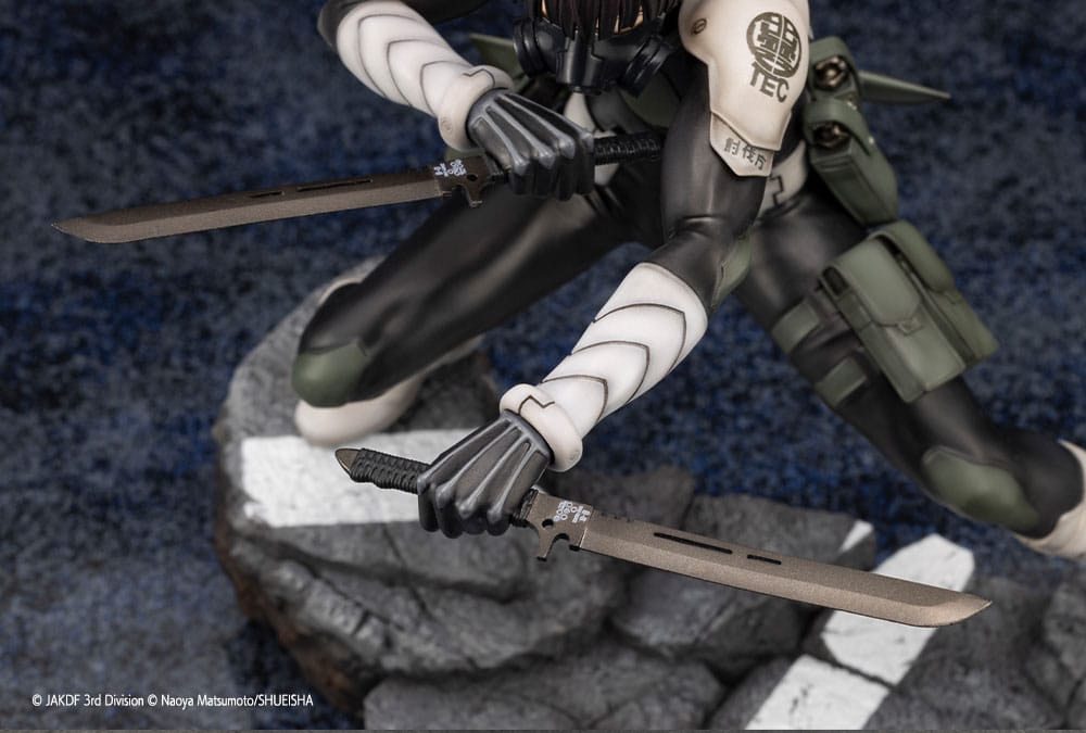 KOTOBUKIYA SOSHIRO HOSHINA KAIJU NO. 8 ARTFX J STATUA 1/8 15 CM
